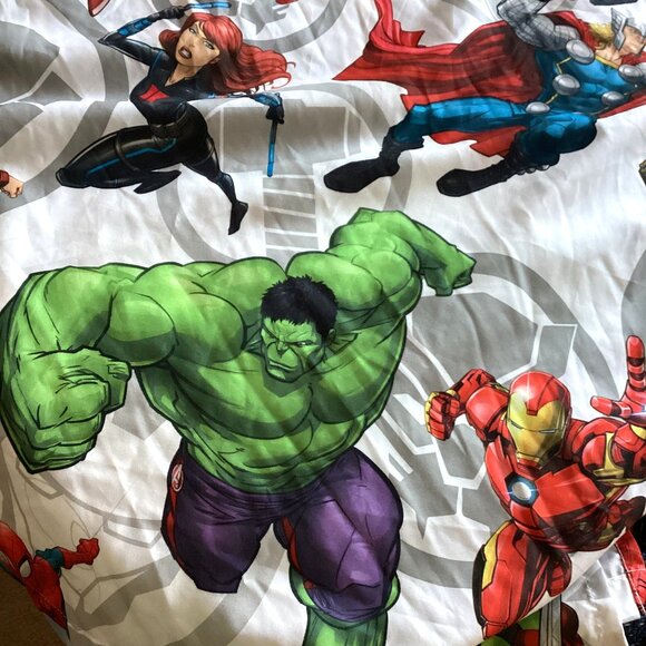 Marvel Superhero's Team Kids Twin Flat Sheet Soft and Cozy Bedding Oeko Tex - Picture 3 of 6